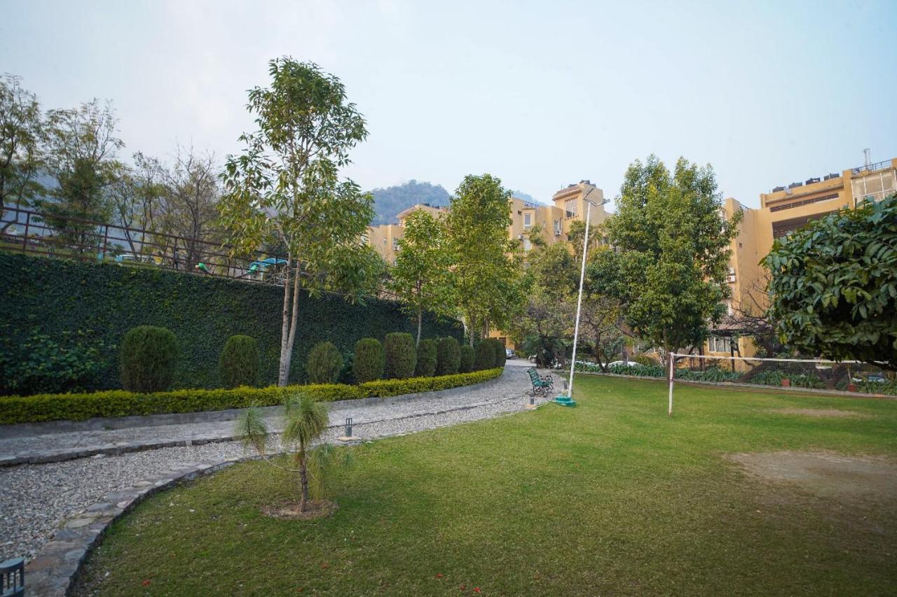 Luxury Aloha Apartments, Rishīkesh Exteriör bild