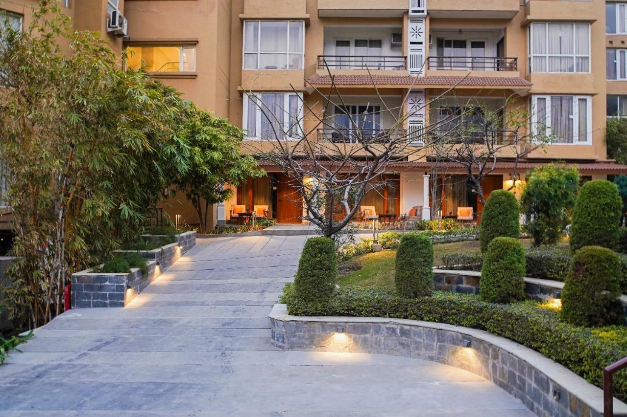 Luxury Aloha Apartments, Rishīkesh Exteriör bild