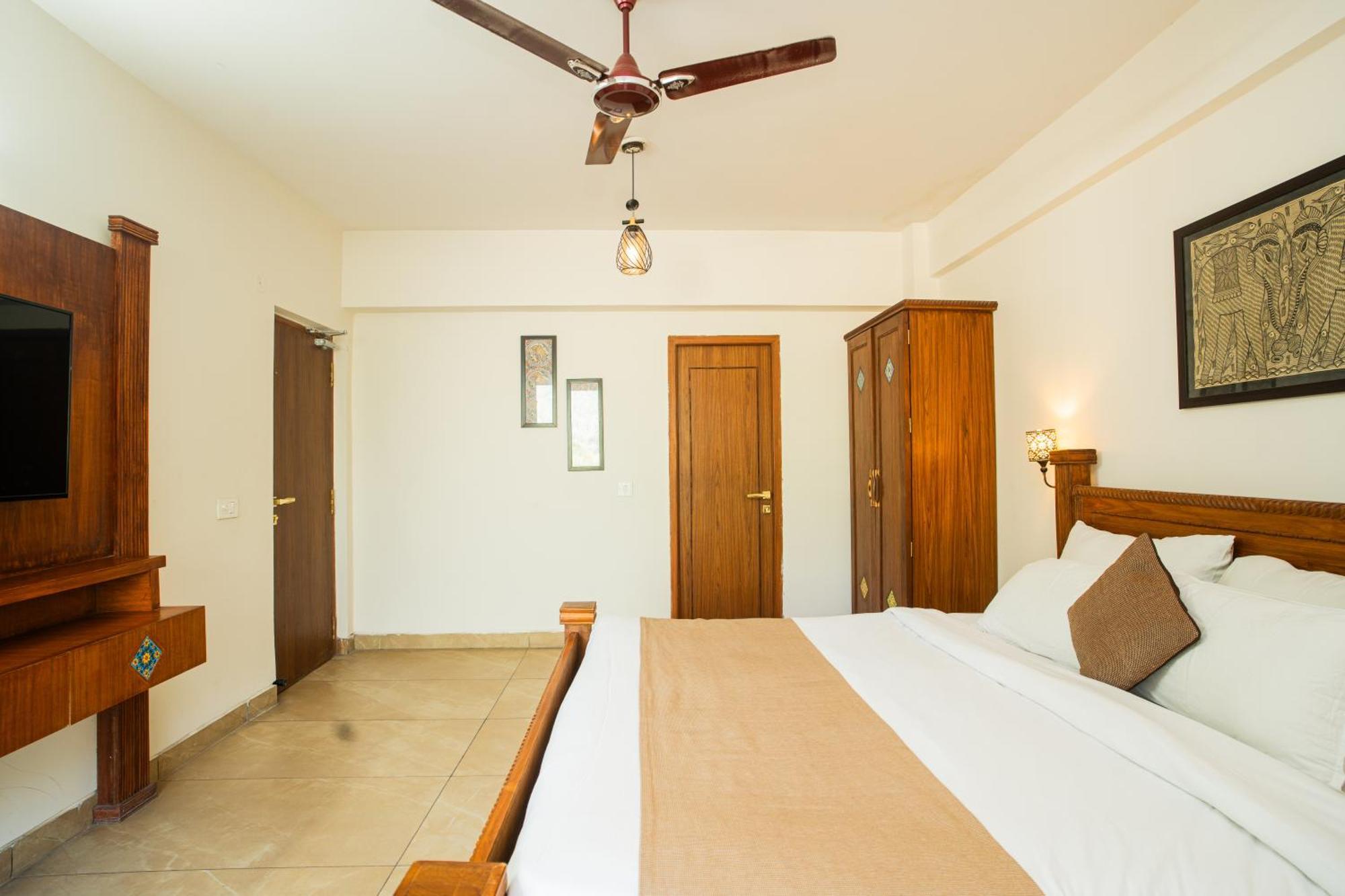 Luxury Aloha Apartments, Rishīkesh Exteriör bild