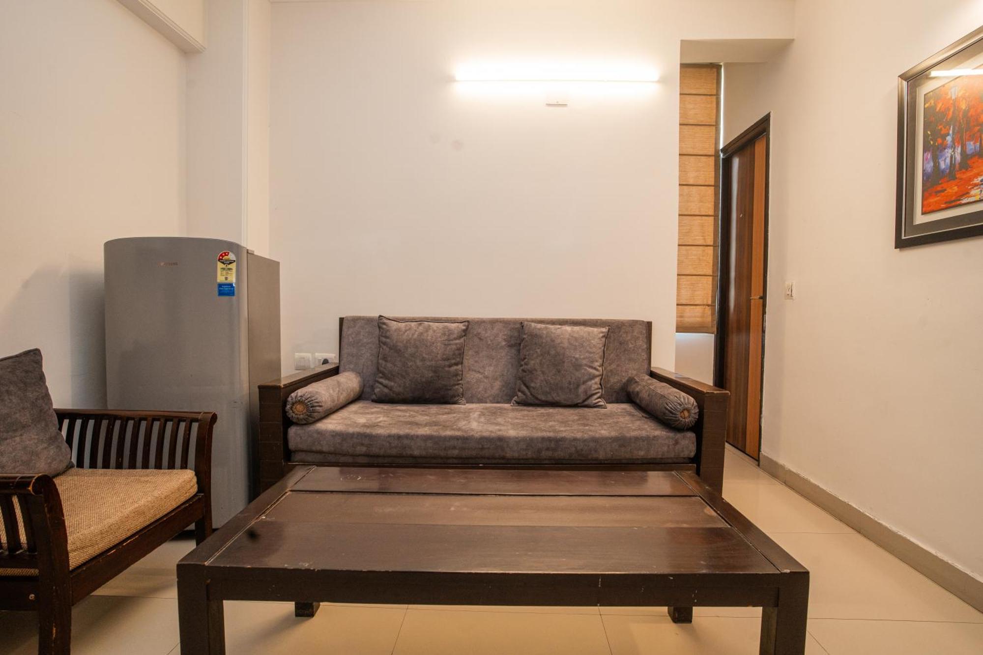 Luxury Aloha Apartments, Rishīkesh Exteriör bild