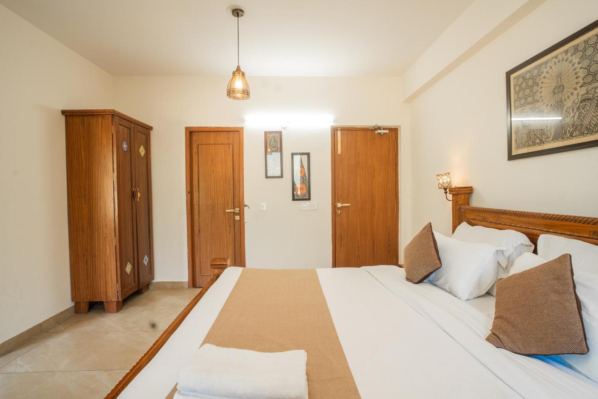 Luxury Aloha Apartments, Rishīkesh Exteriör bild